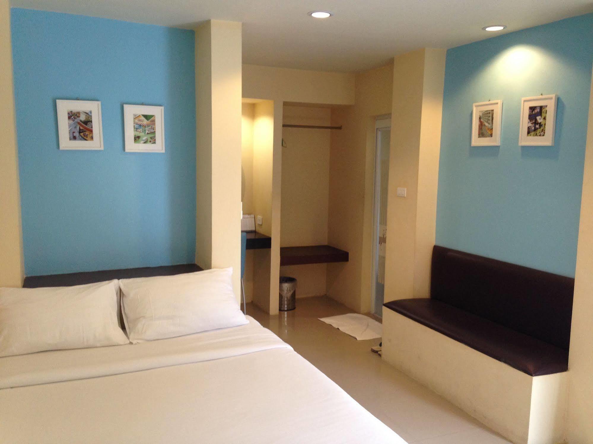 C2 Residence Lampang Exterior foto