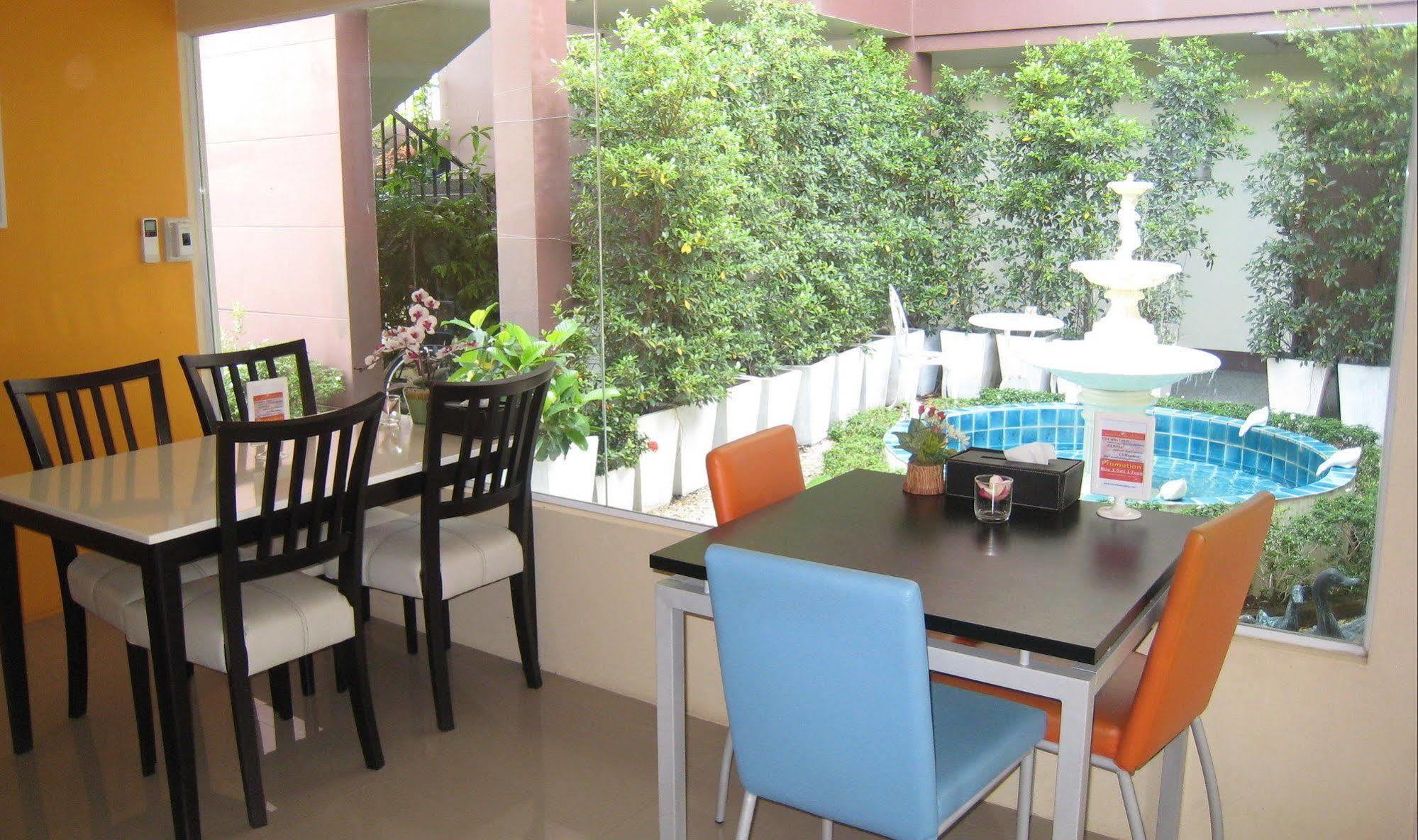 C2 Residence Lampang Exterior foto